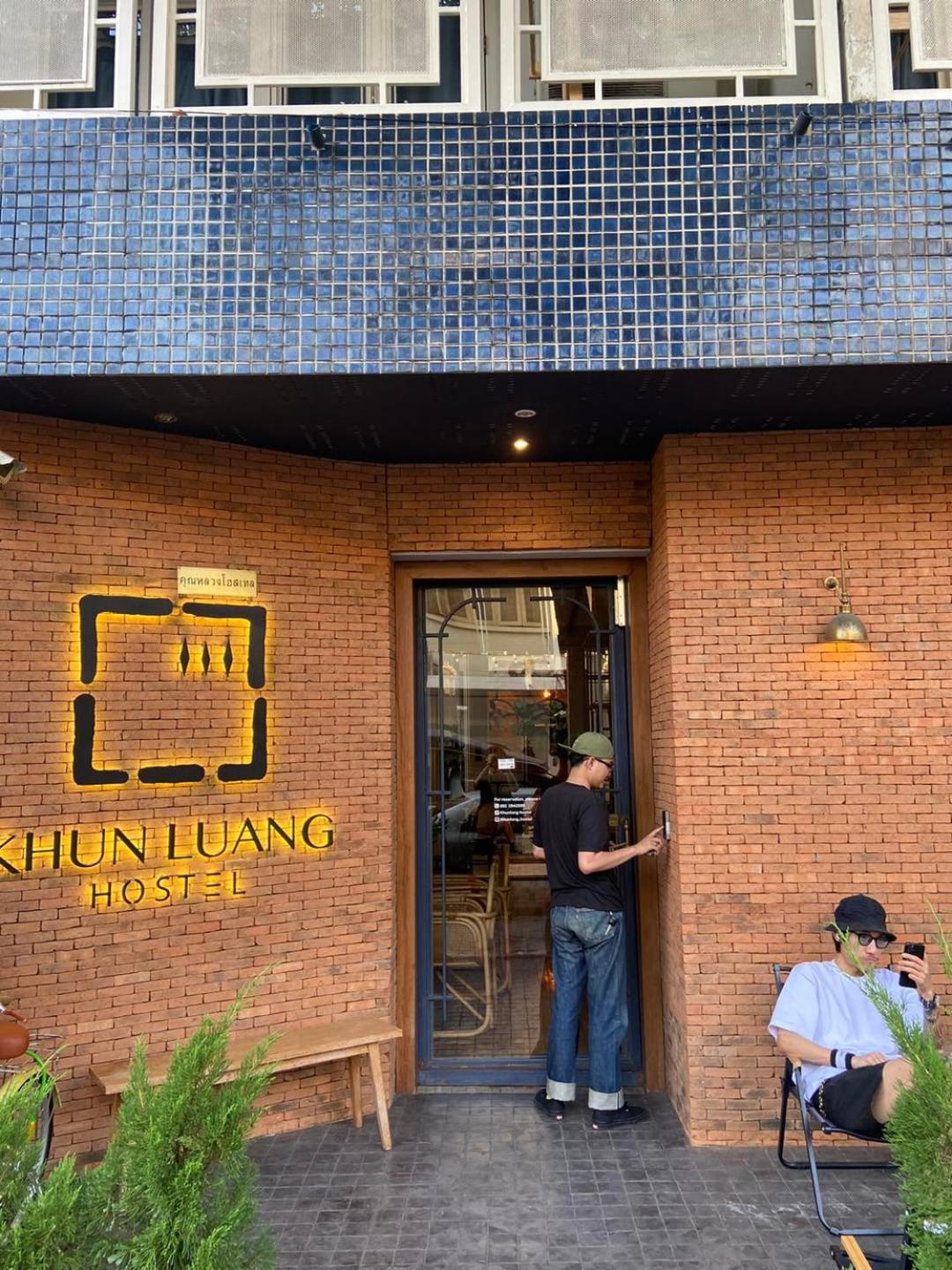 Khunluang Hostel (Adults Only) Chiang Mai Exterior foto
